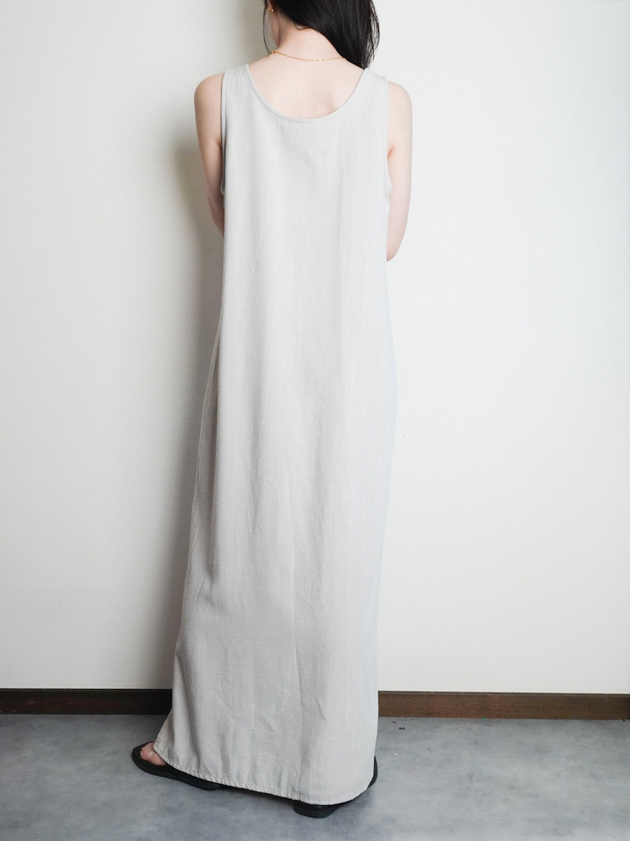Sleeveless Onepiece