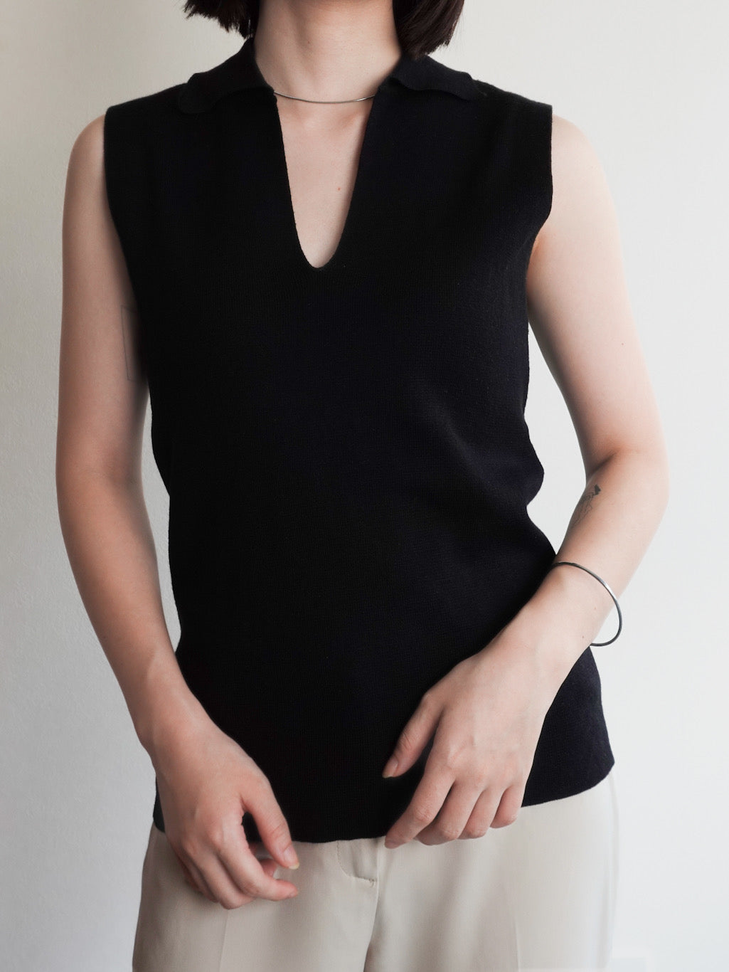 Skipper neck Tops