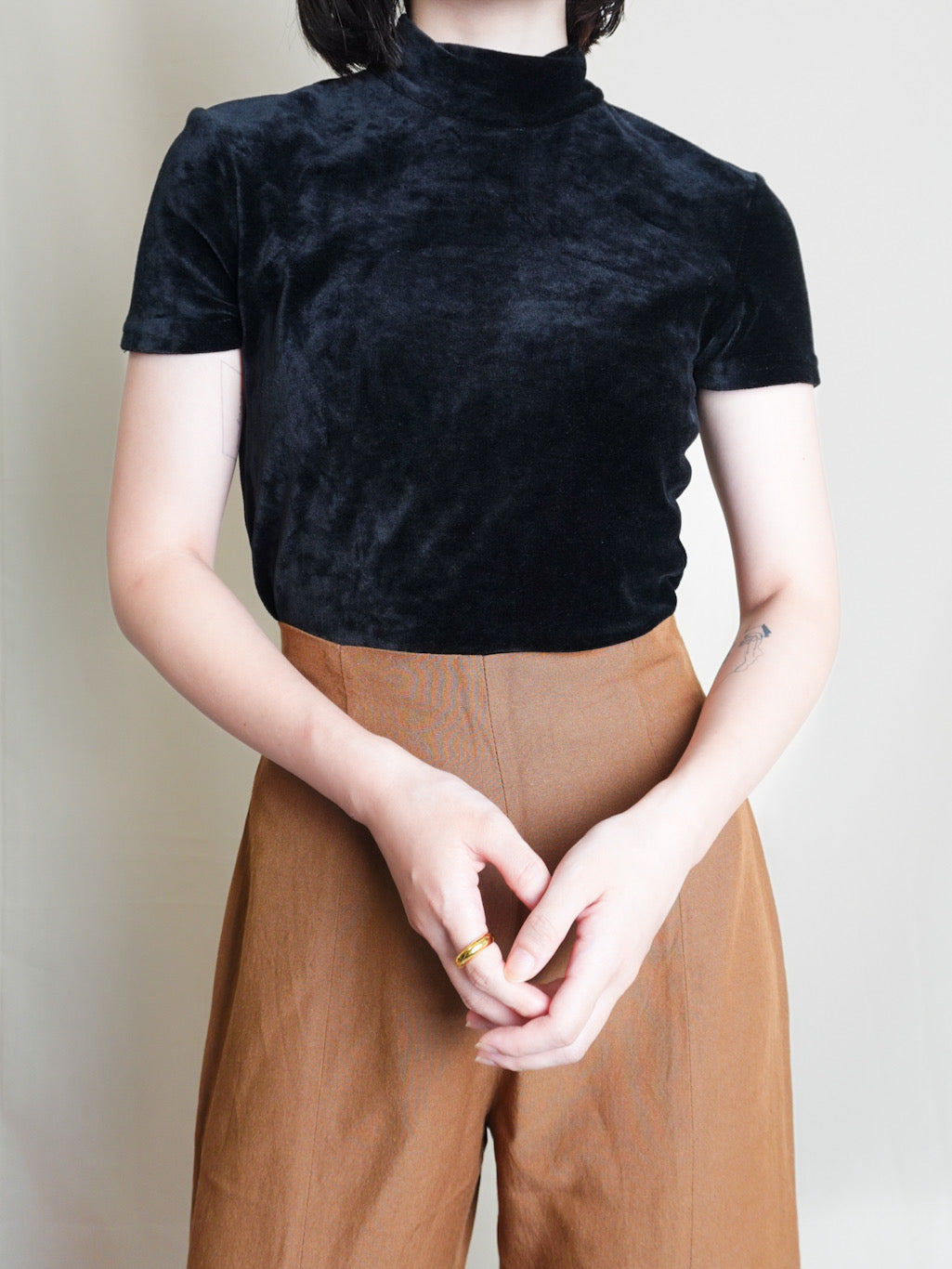 90s "GAP" Half sleeve Velours Tops - Black