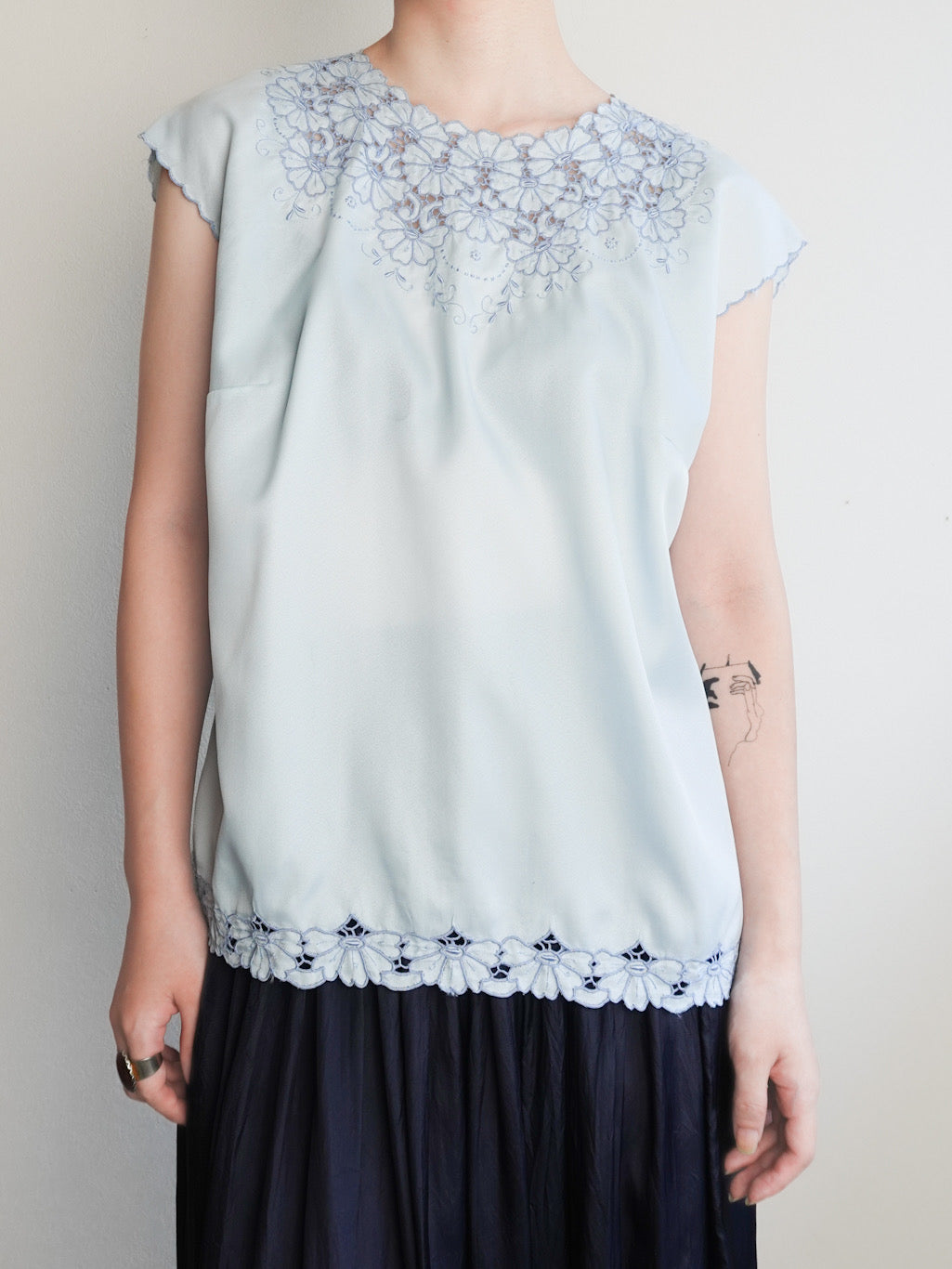 Flower embroidery Tops