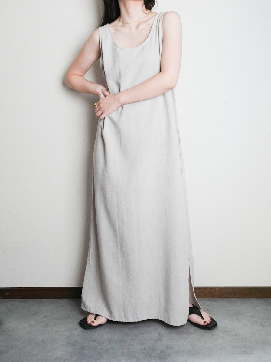Sleeveless Onepiece