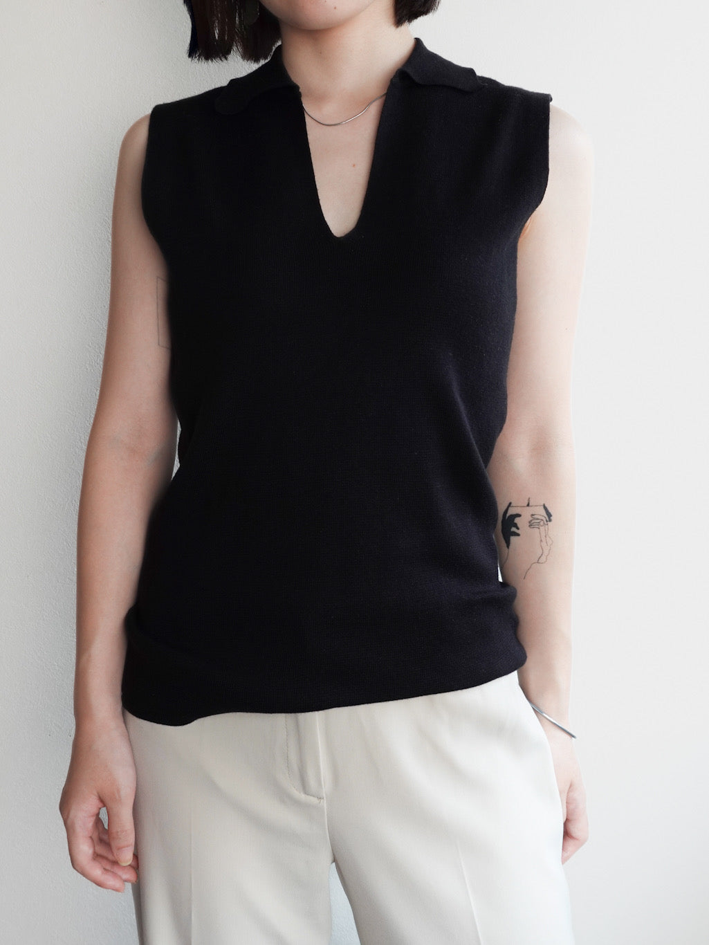 Skipper neck Tops