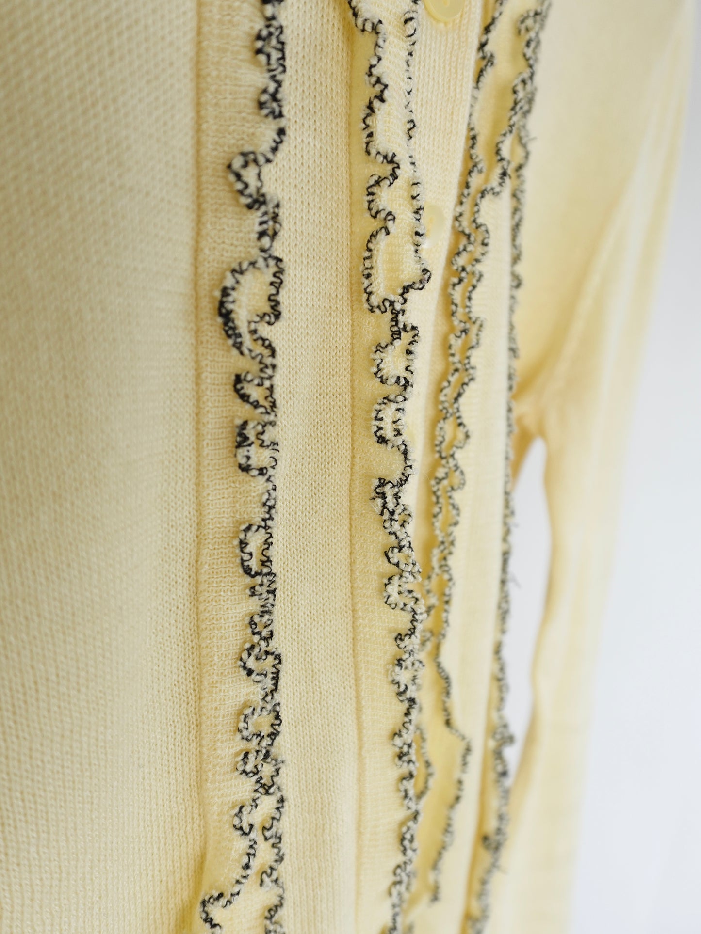 Frill line Cardigan