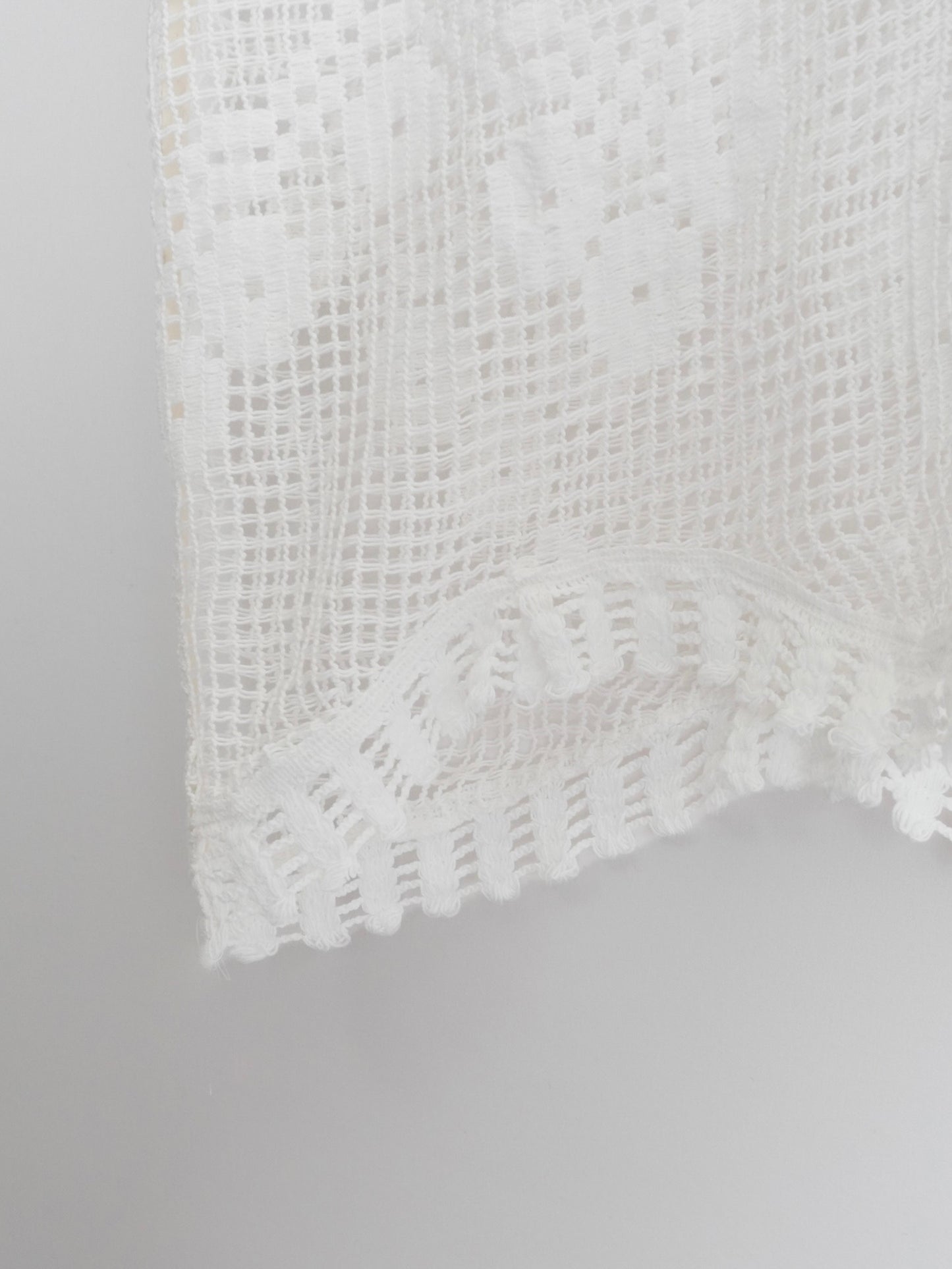 Remake Deep neck Crochet Vest