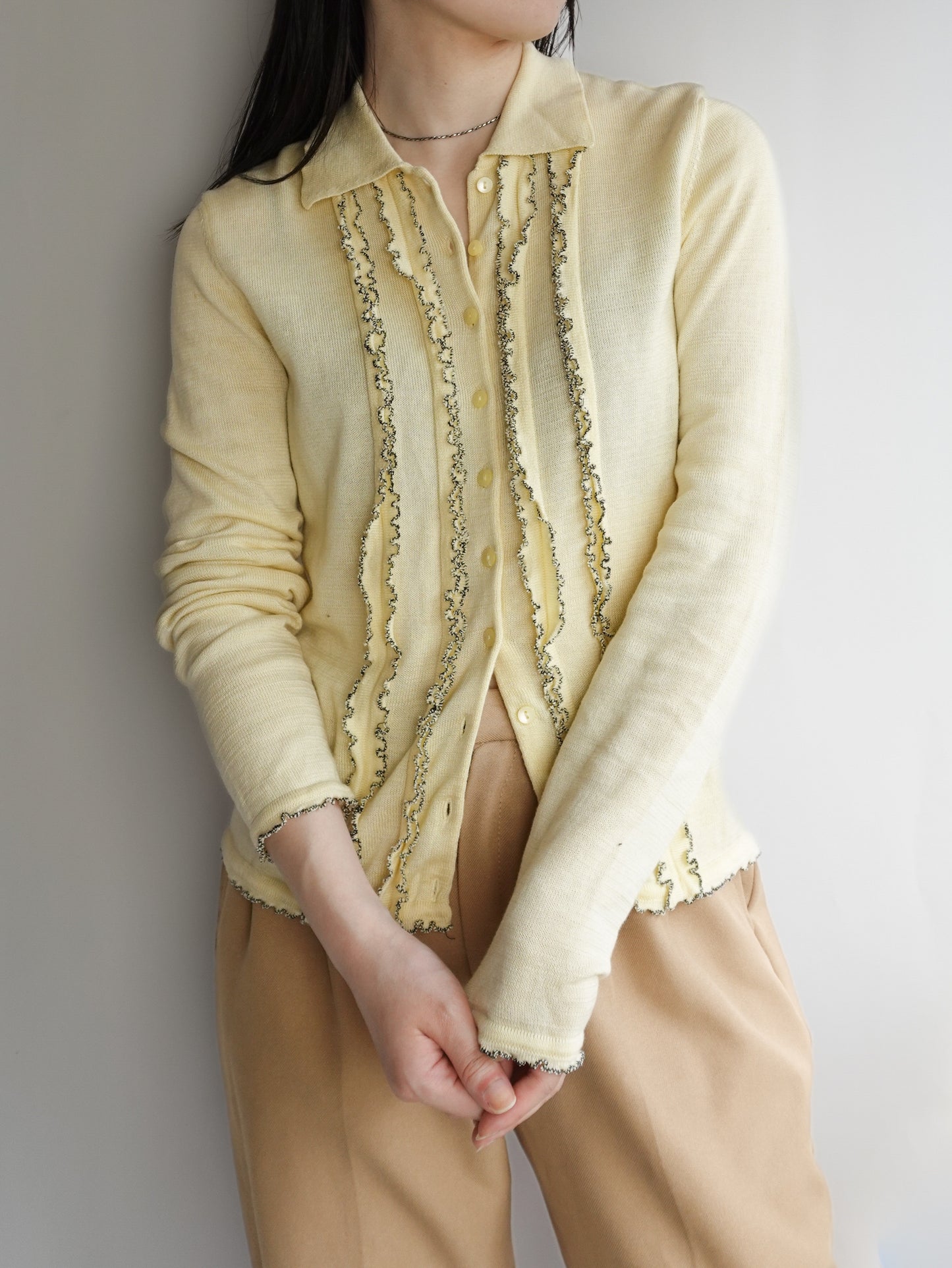 Frill line Cardigan