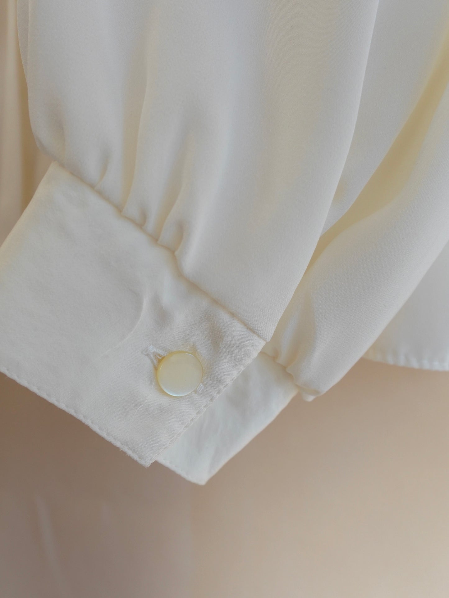 Stand collar Pleats Blouse