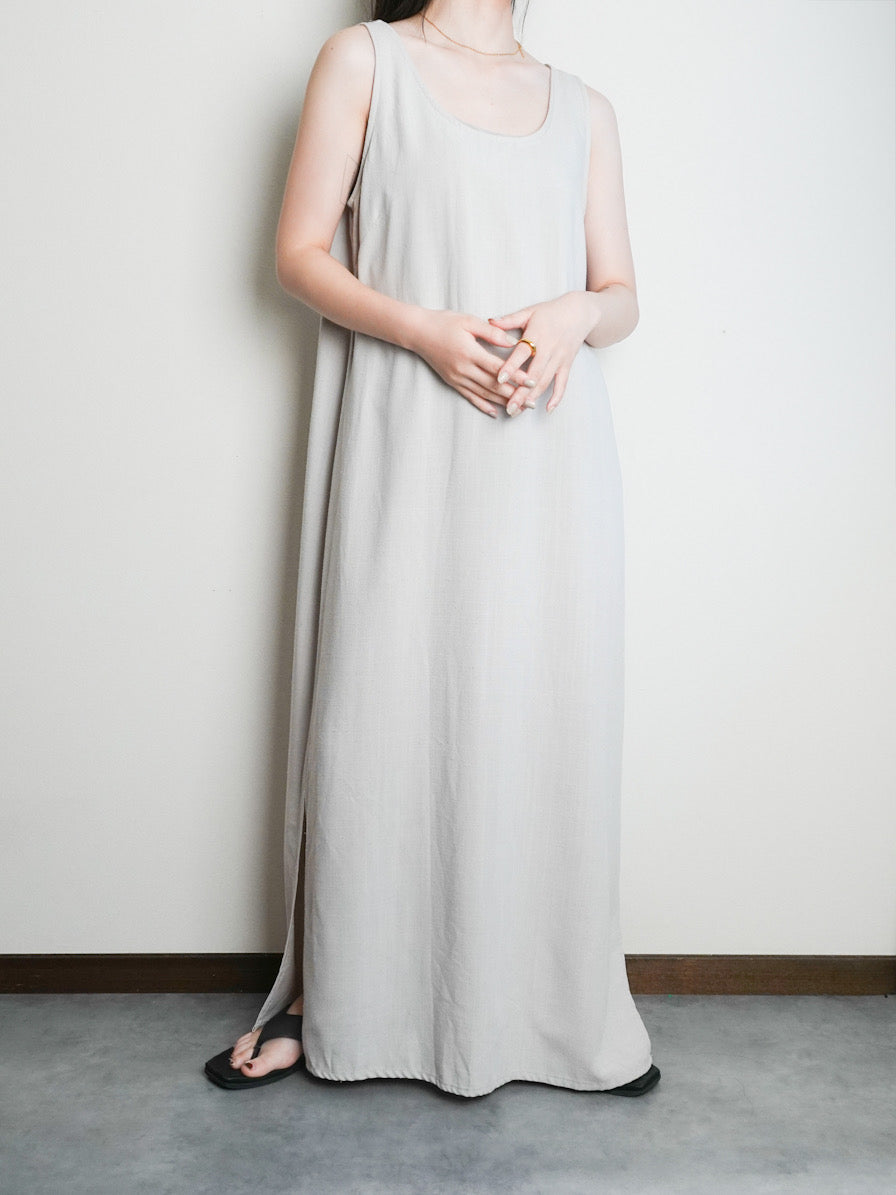 Sleeveless Onepiece
