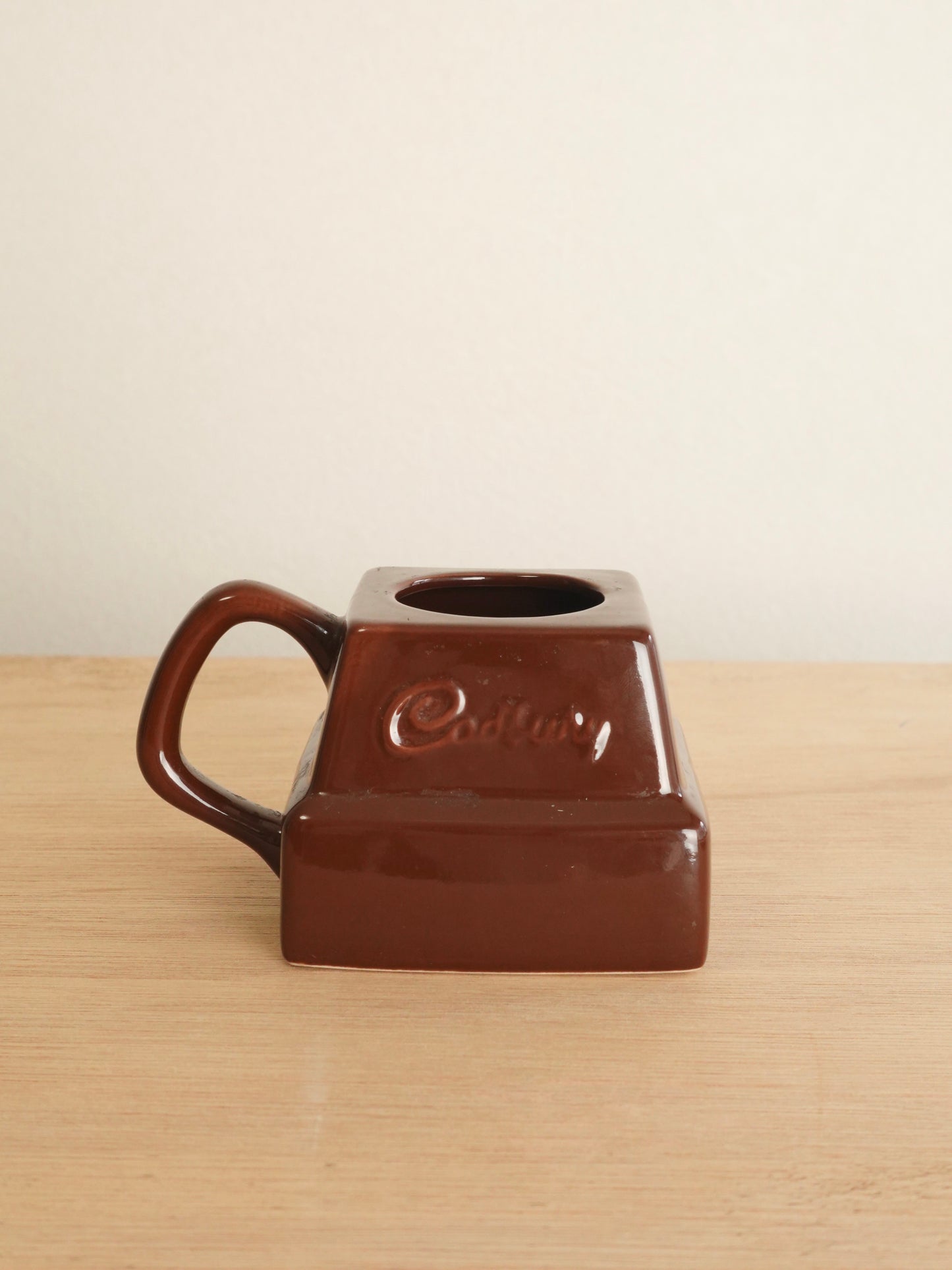 80s "cadbury" Mug Cup