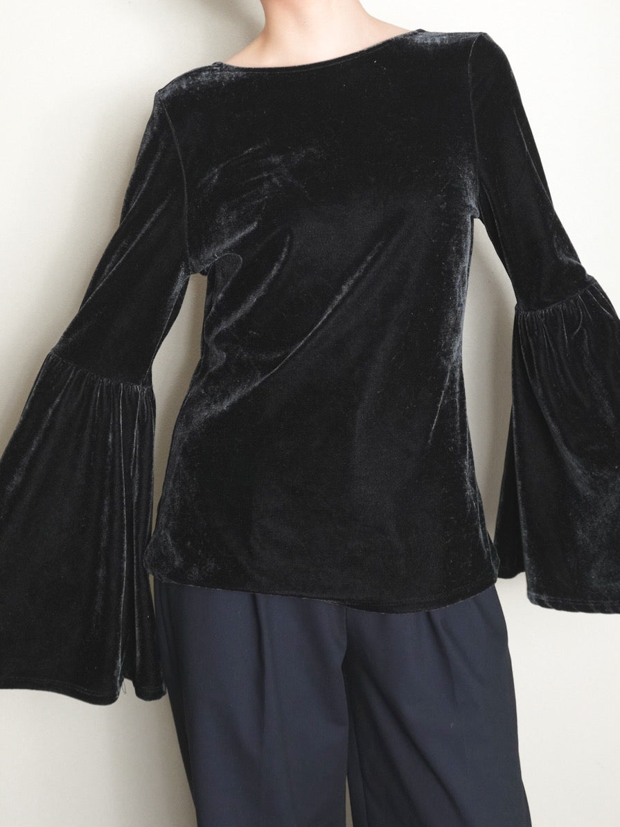 Velours Flare sleeve Tops