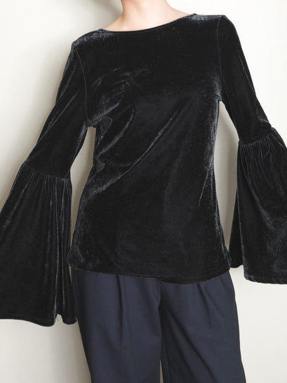Velours Flare sleeve Tops