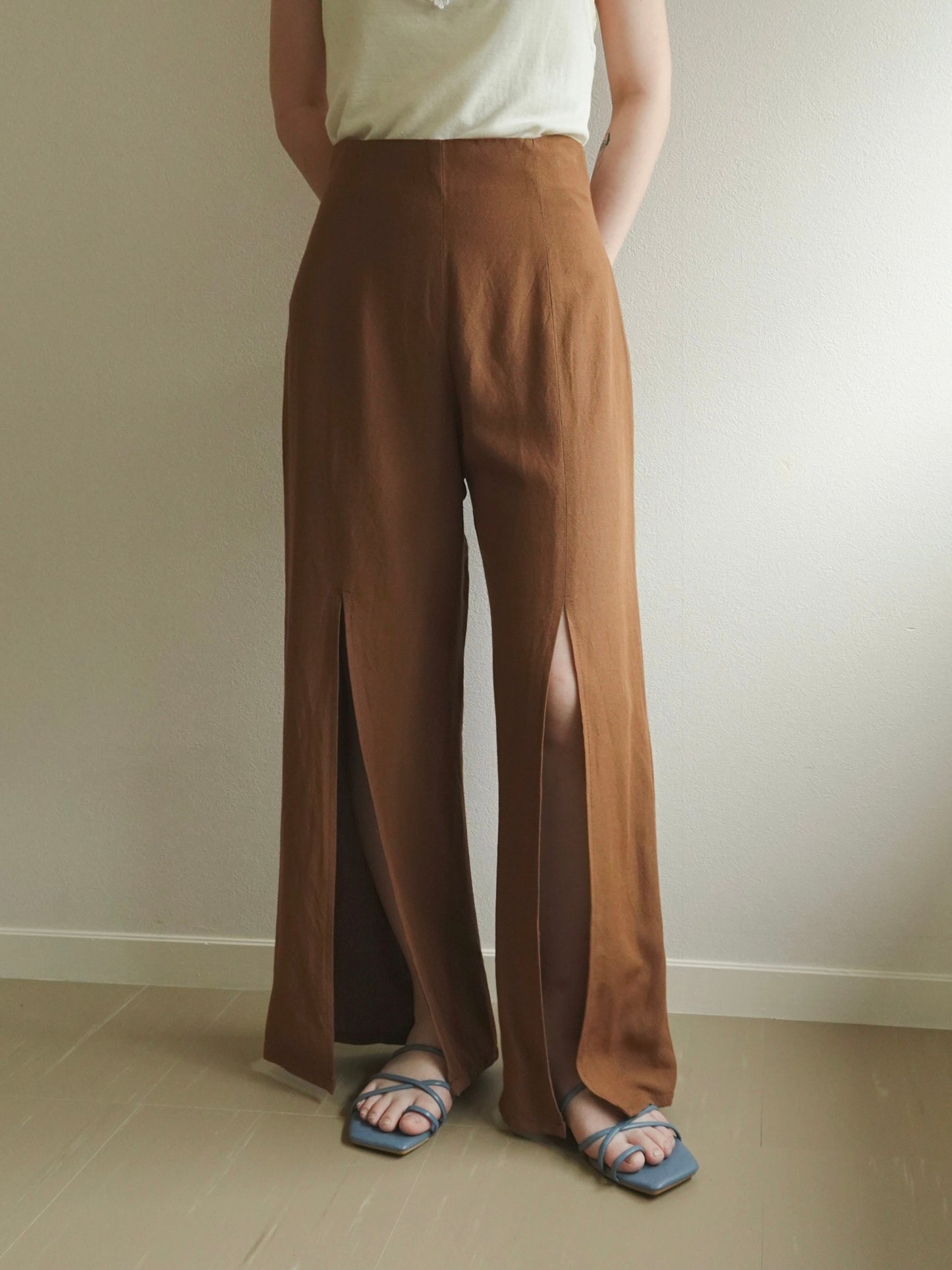 Italy Slit Pants