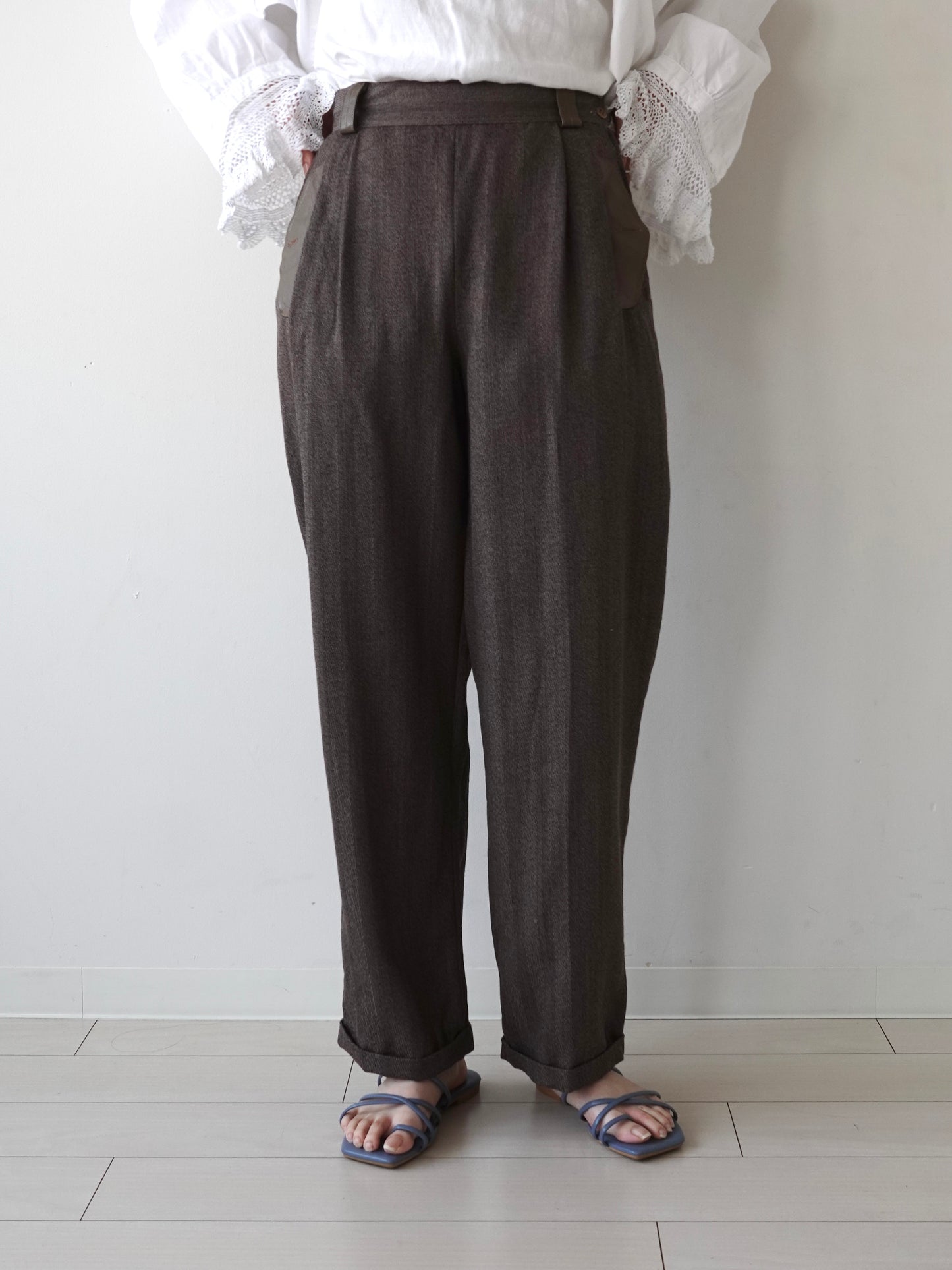 Tapered Pants