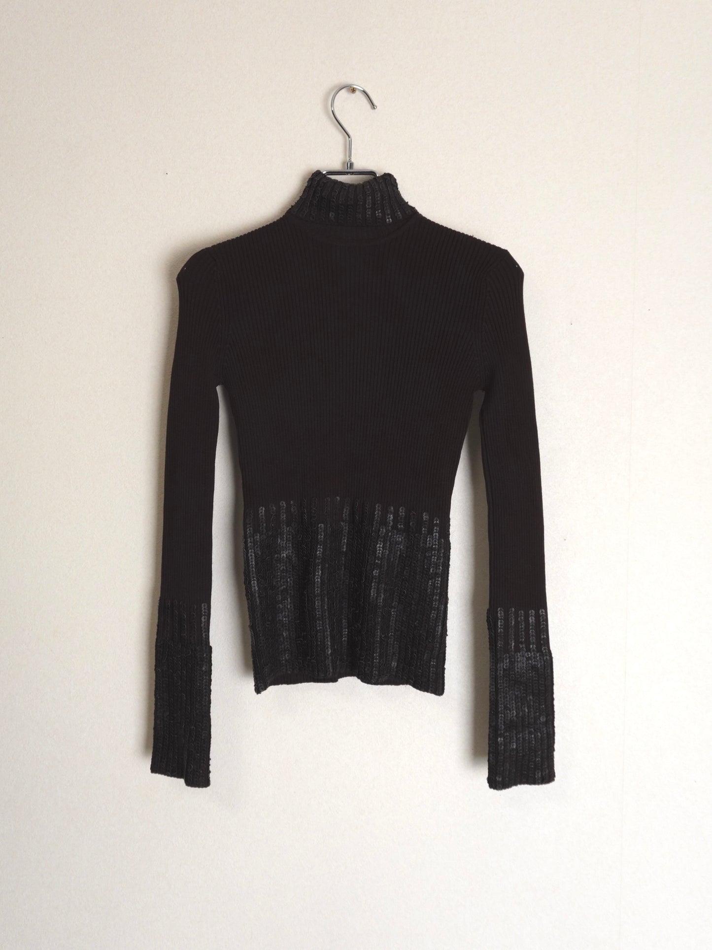 Sequins Highneck Rib Knit