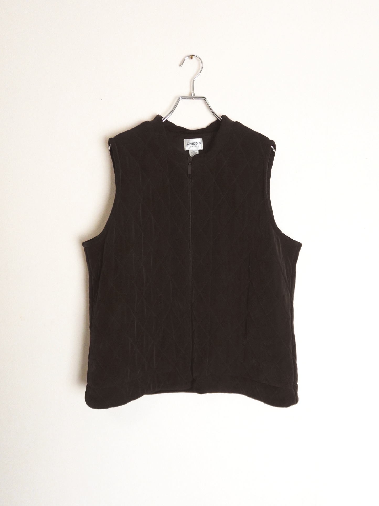 "CHICO'S" Quilting Zip Vest