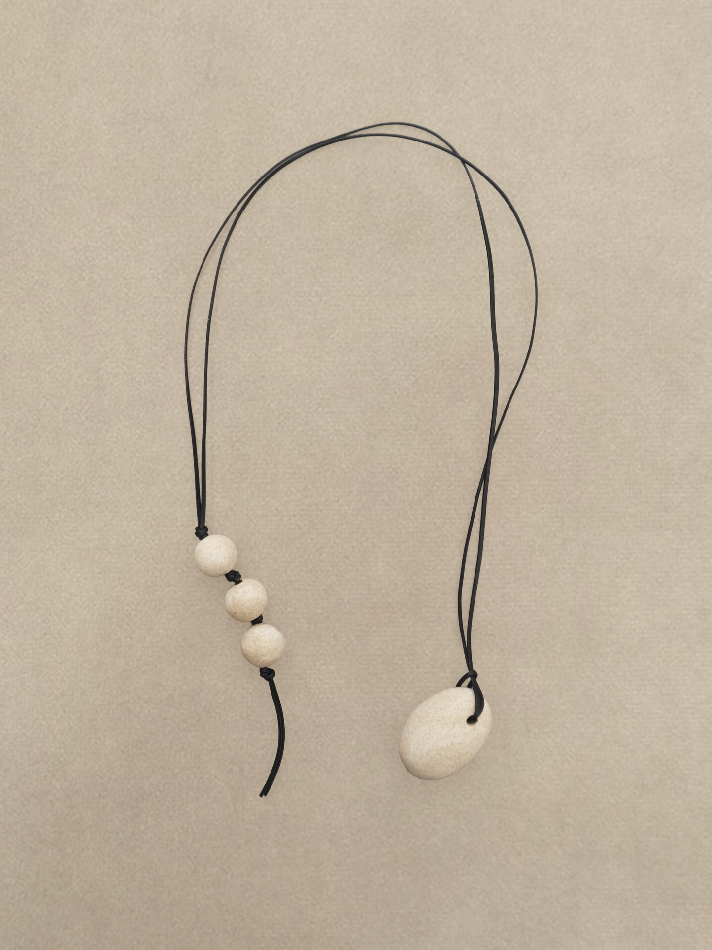 Back Dango Necklace