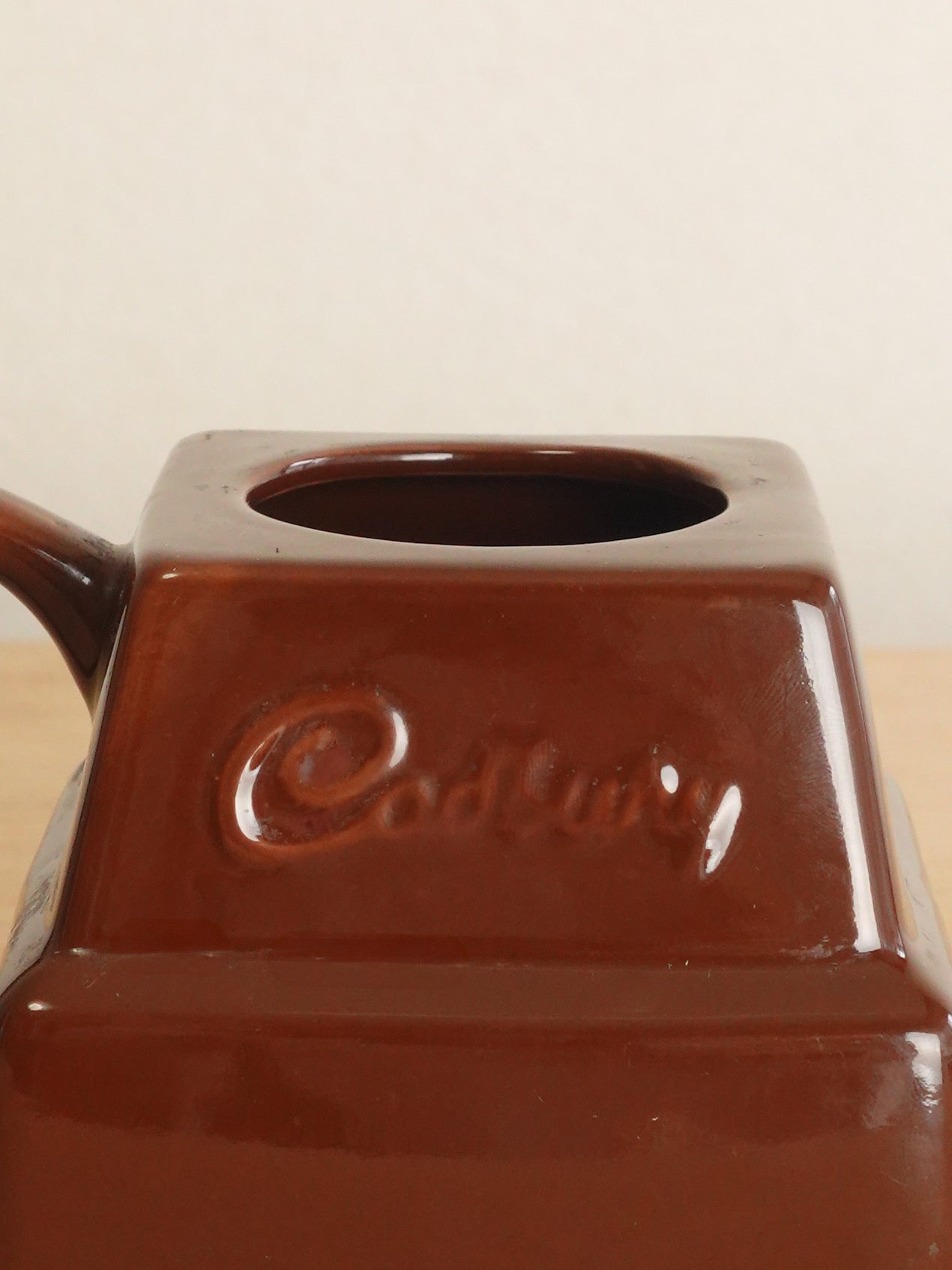 80s "cadbury" Mug Cup