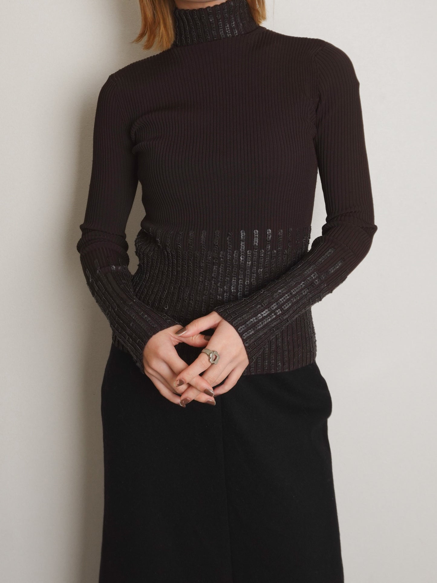 Sequins Highneck Rib Knit