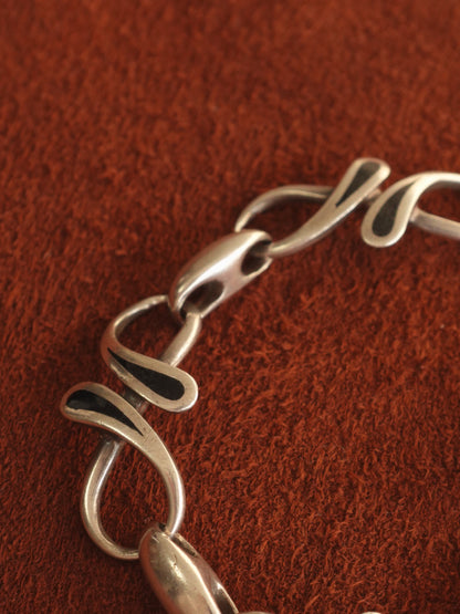 S-Loop Modern Bracelet