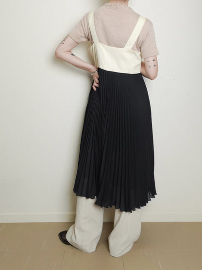 Pleats Jumper Onepiece