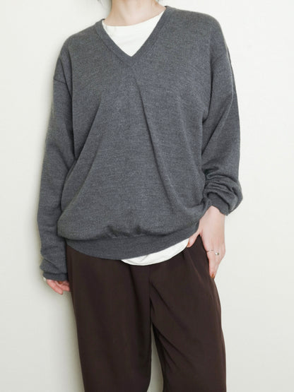 Merino Wool Vneck Knit