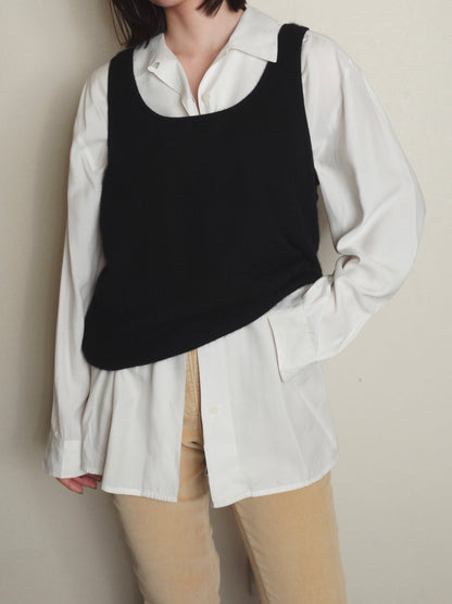 Cashmere Knit Vest