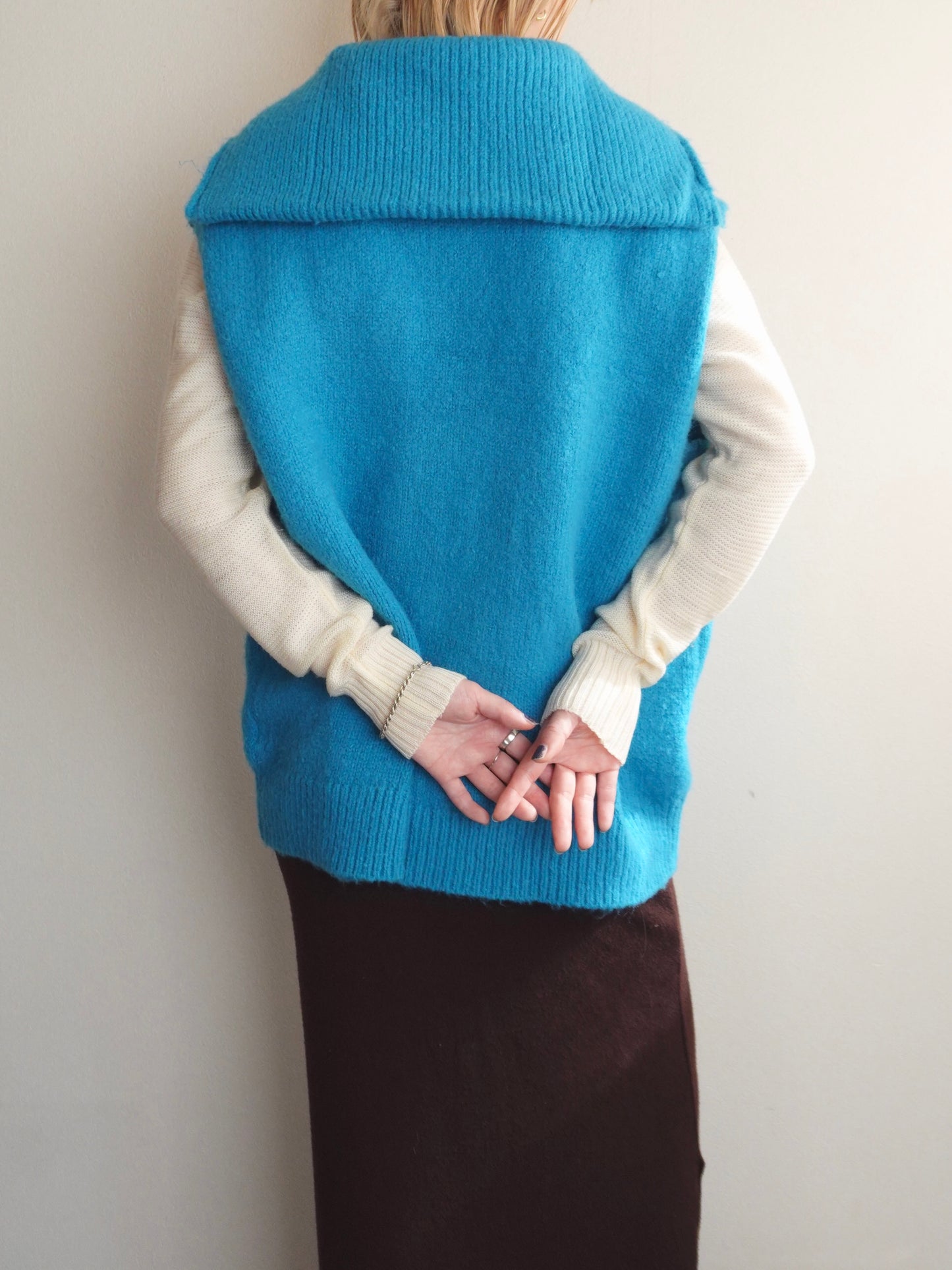 Zipup Knit Vest