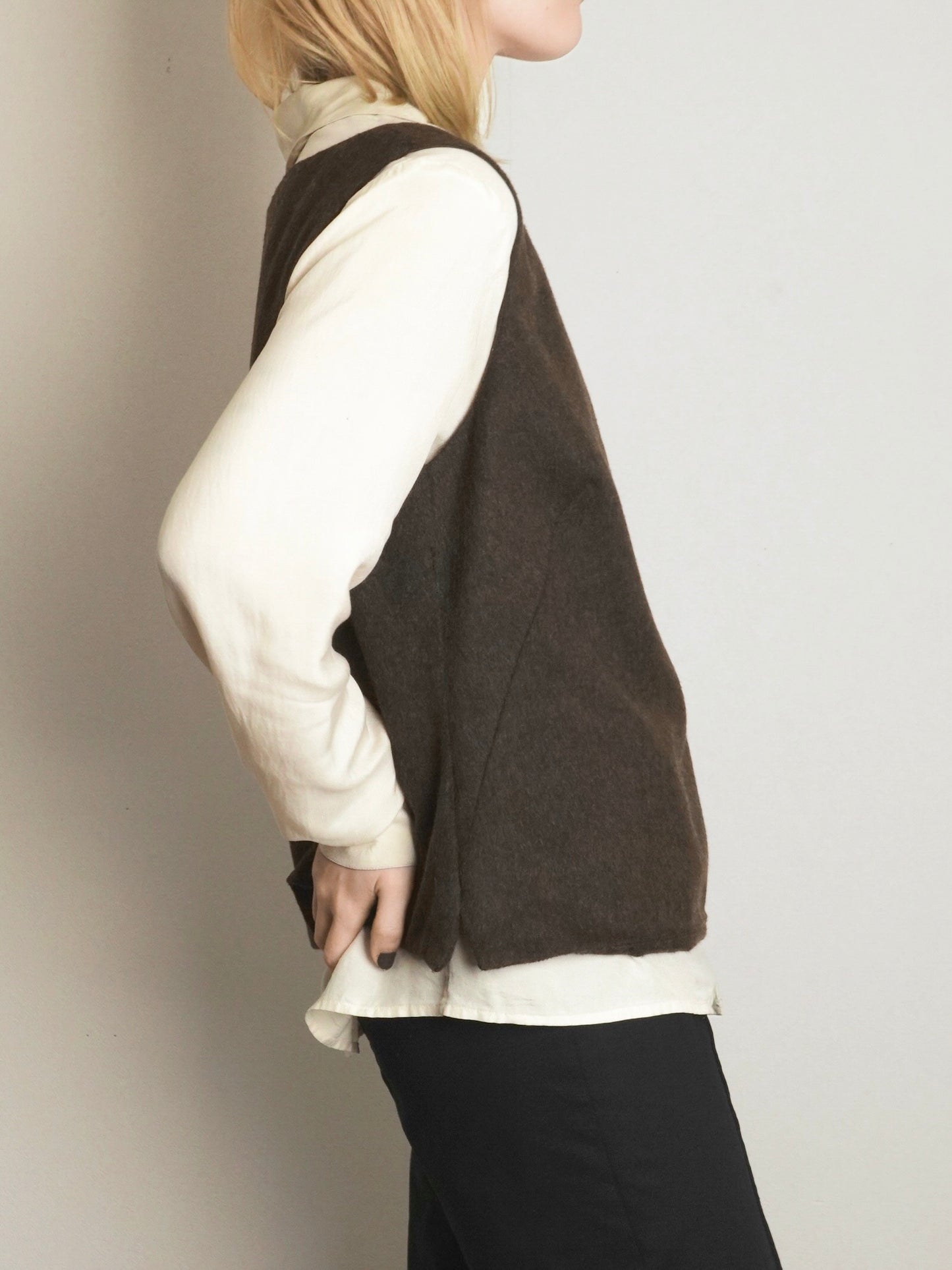 Square neck Vest