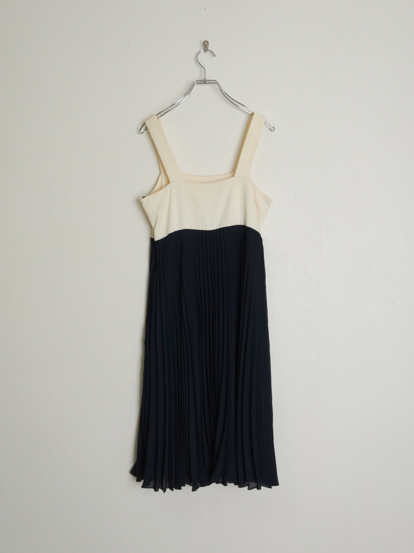 Pleats Jumper Onepiece