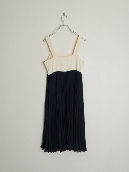 Pleats Jumper Onepiece