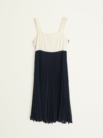 Pleats Jumper Onepiece