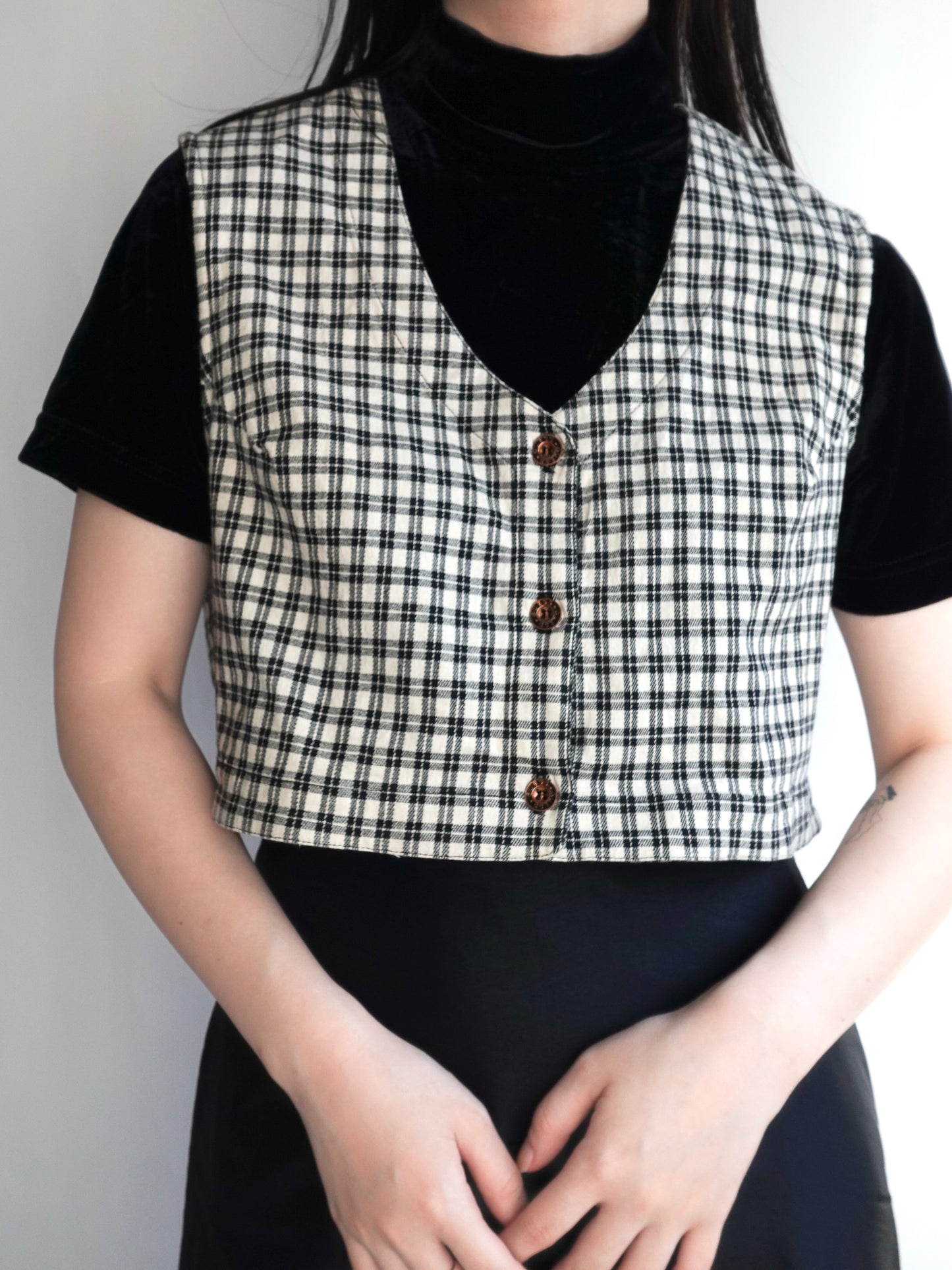 Check Short Vest