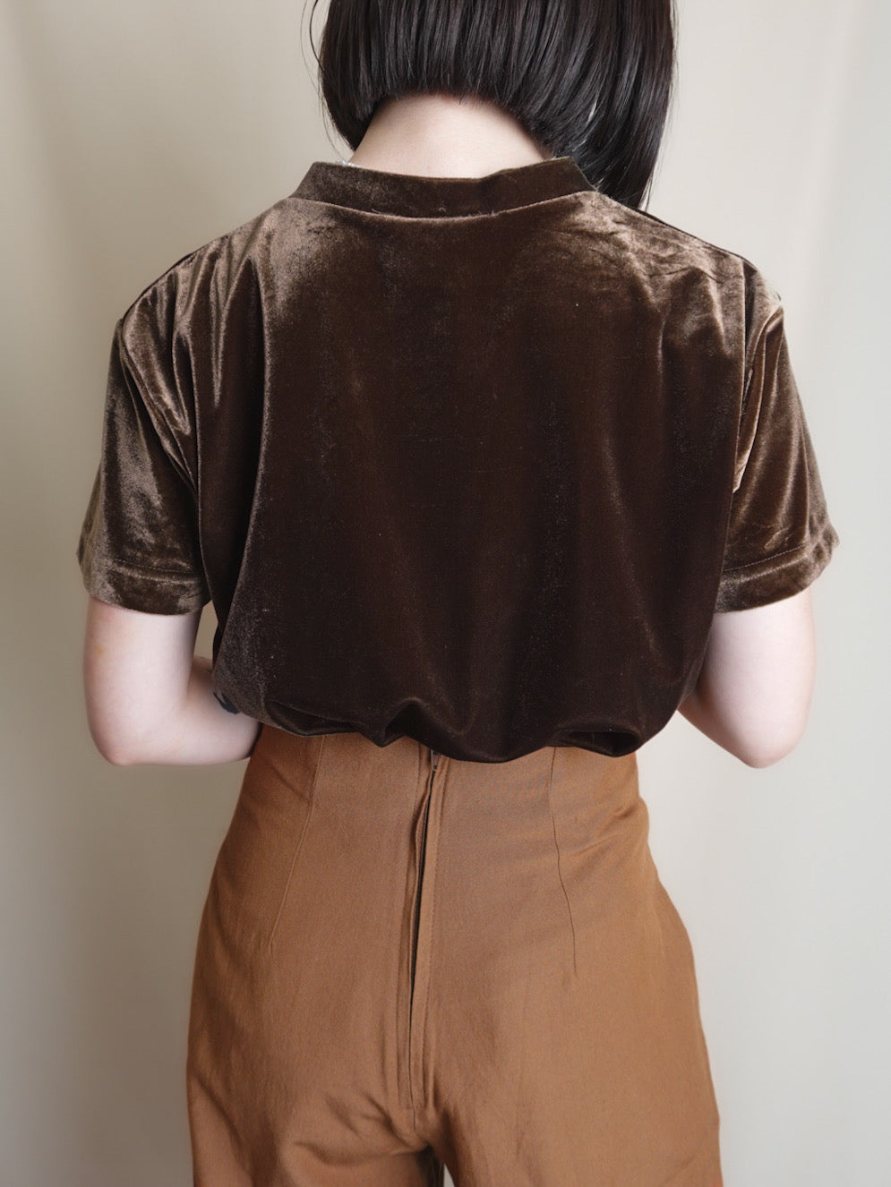 Half sleeve Velours Tops - Brown