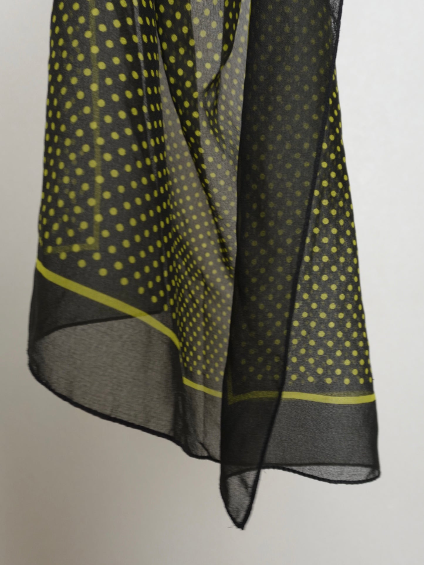 Dots Sheer Scarf