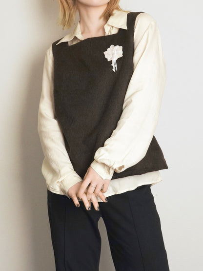 Square neck Vest