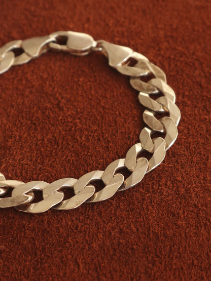 Chunky Curve Link Bracelet