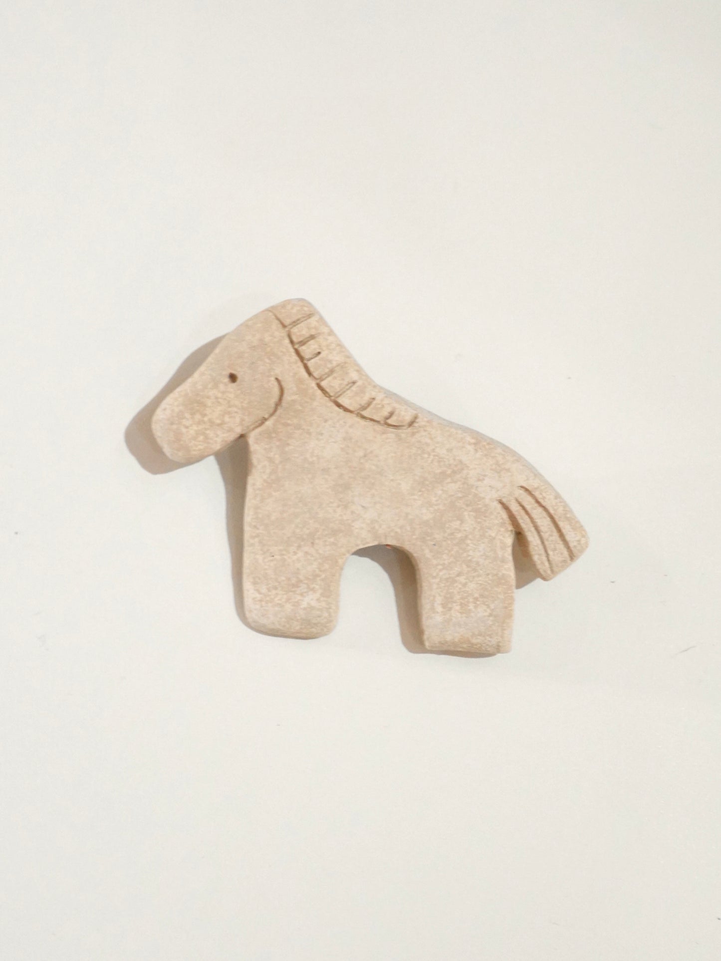Horse Brooch (M)