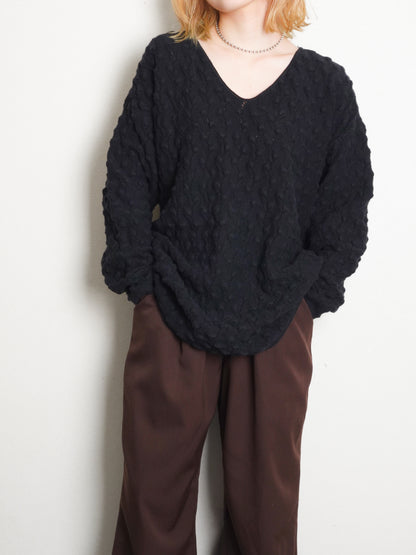 Popcorn Vneck Knit
