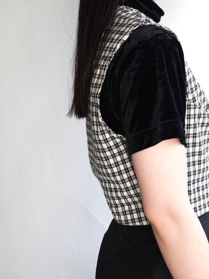 Check Short Vest