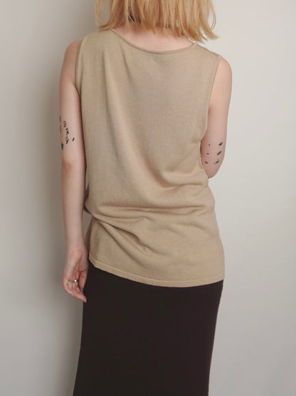 Pullover Vest
