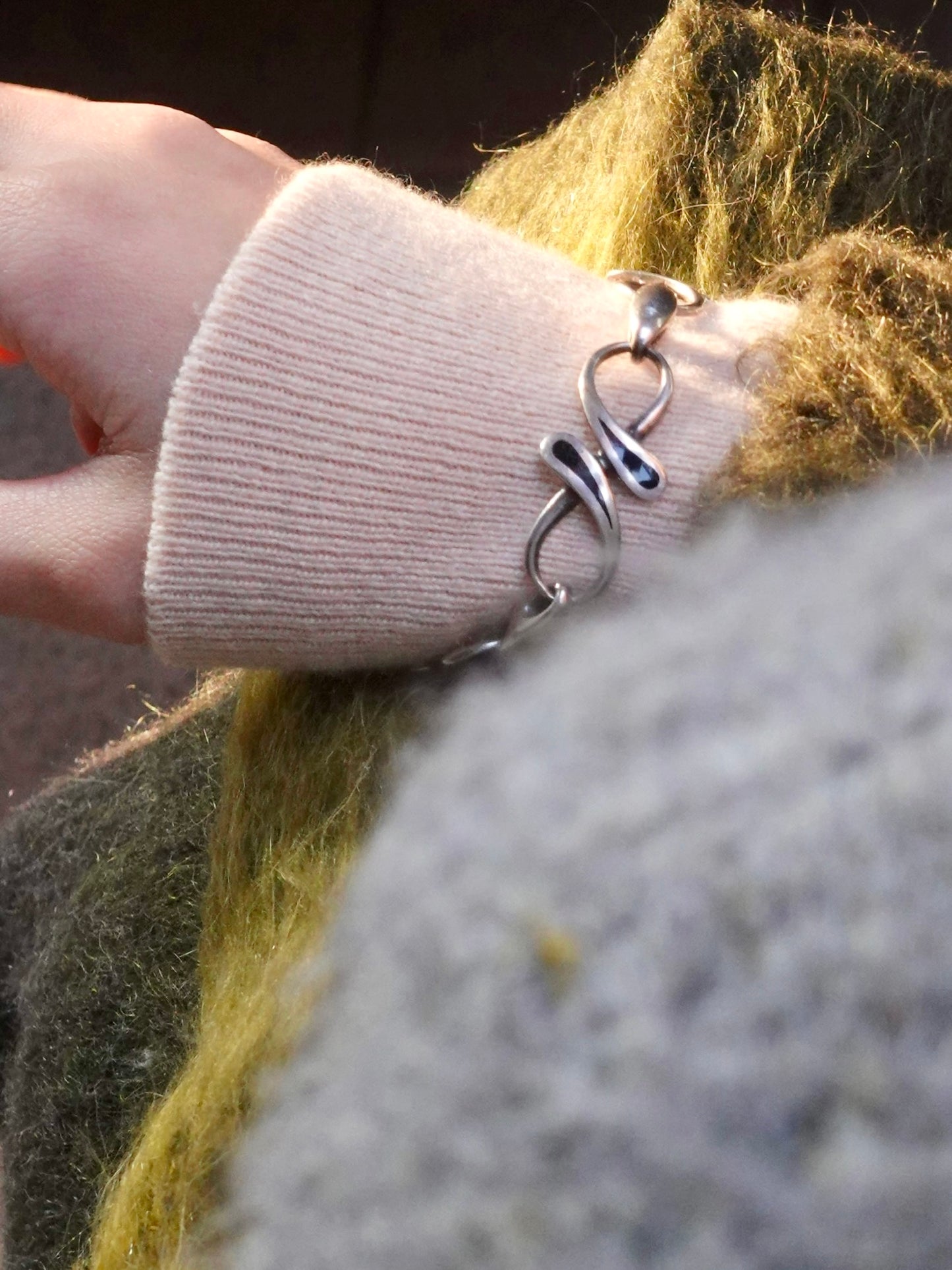 S-Loop Modern Bracelet