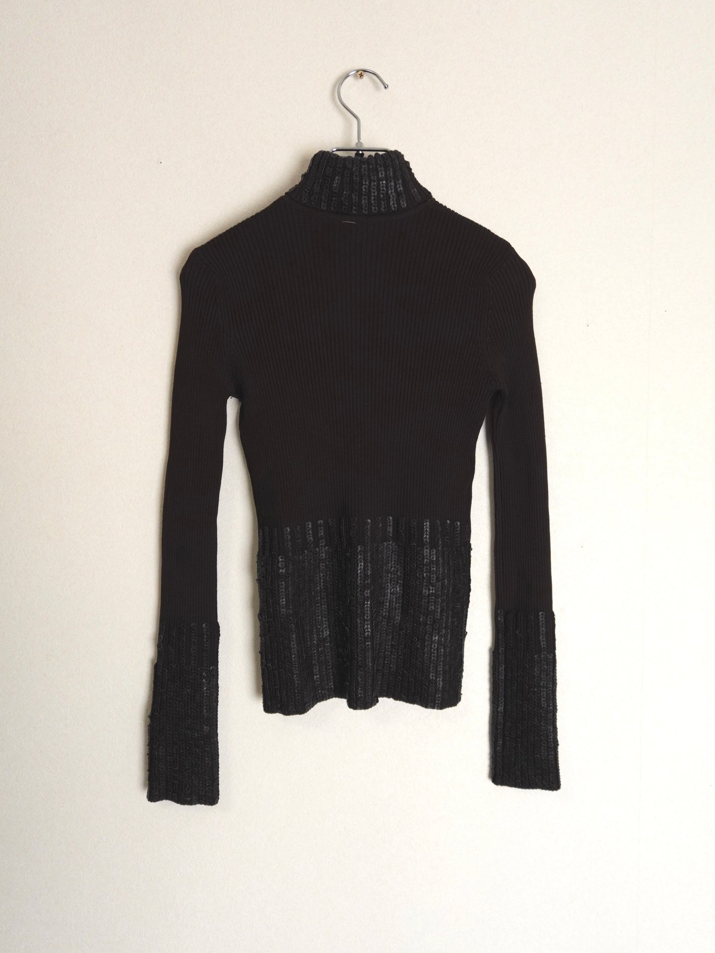 Sequins Highneck Rib Knit