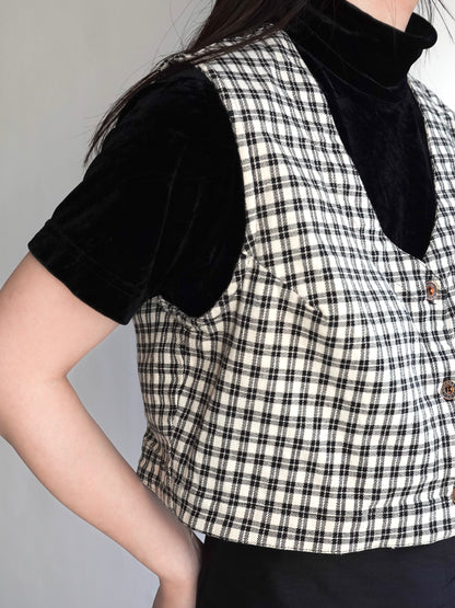 Check Short Vest