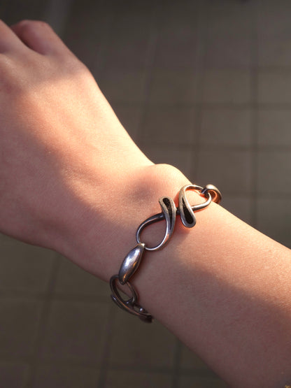 S-Loop Modern Bracelet