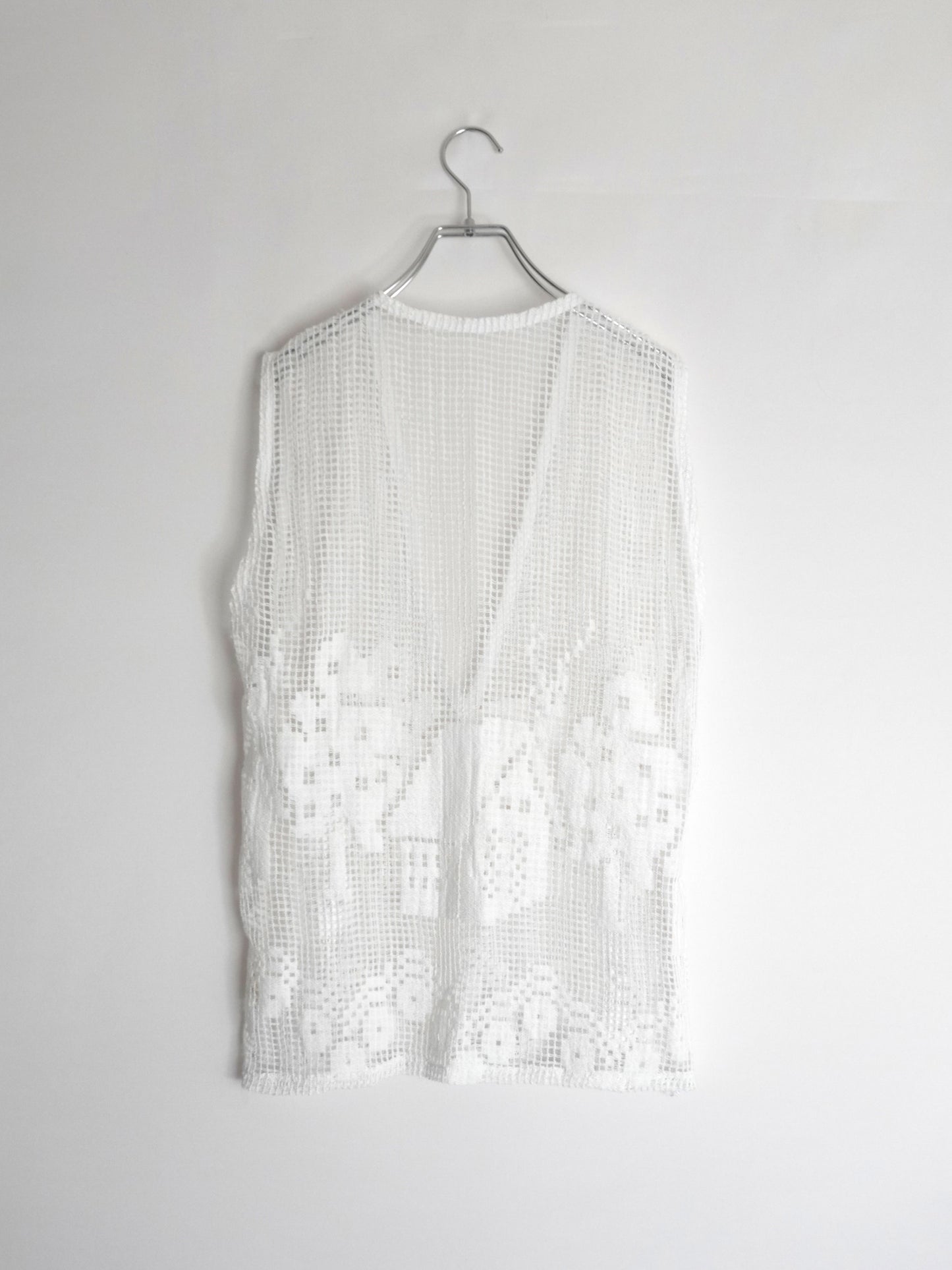 Remake Deep neck Crochet Vest