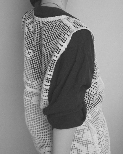 Remake Deep neck Crochet Vest