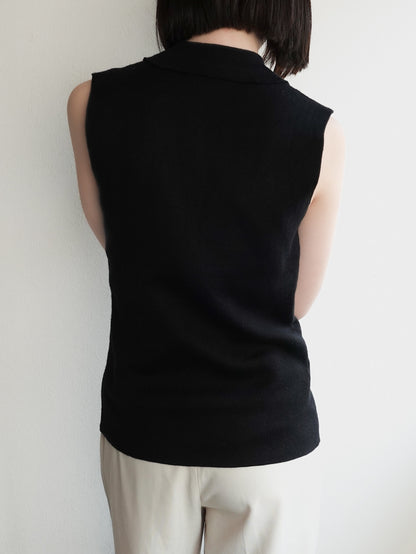 Skipper neck Tops