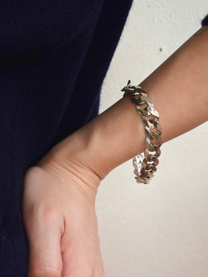 Chunky Curve Link Bracelet