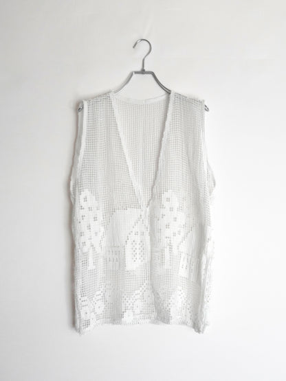 Remake Deep neck Crochet Vest