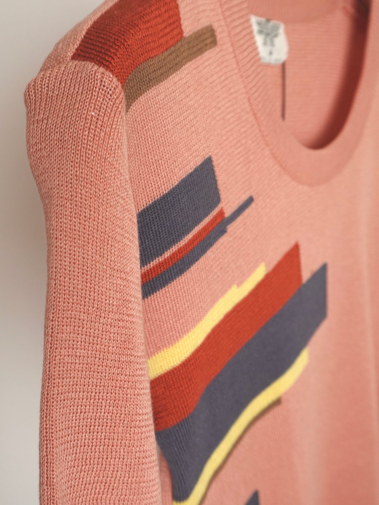 Abstract Summer Knit