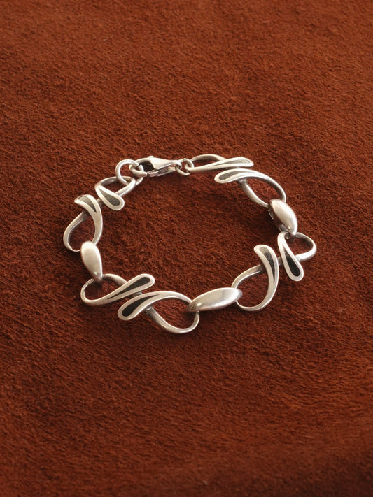 S-Loop Modern Bracelet